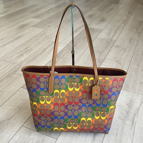 Coach City Tote In Rainbow Signature Canvas - Picture 1 of 14